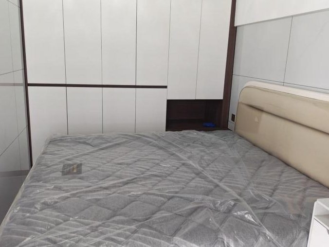 家和花园三房两厅三卫新装修未入住出租 家和花园三房两厅三卫新装修未入住出租