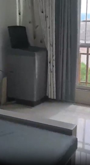 招租:中央公园两房一厅 招租:中央公园两房一厅