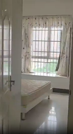 招租:中央公园两房一厅 招租:中央公园两房一厅