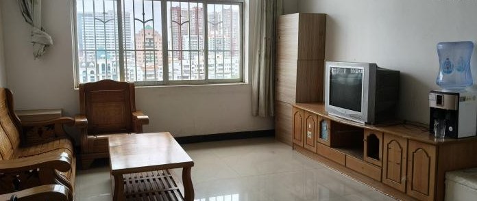 右江区城北二路17号三房两厅一卫出租 右江区城北二路17号三房两厅一卫出租