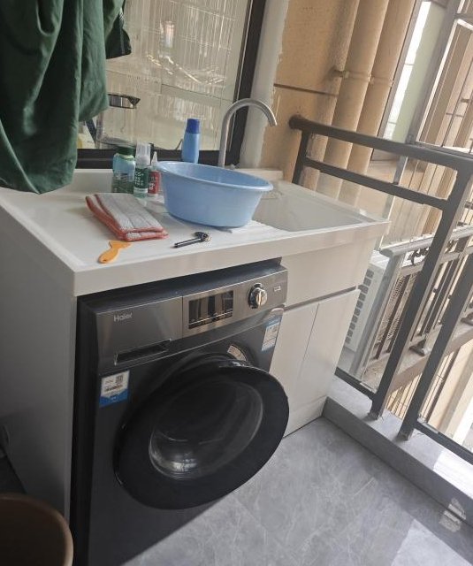 鼎盛中央城三房出租 鼎盛中央城三房出租